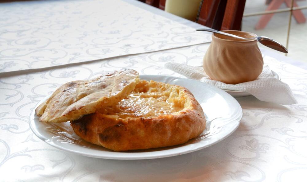 Komplet lepinja je zaštitni znak užičkog kraja