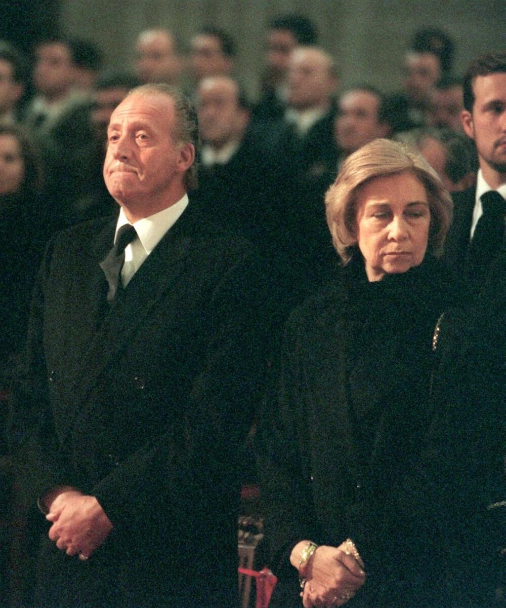 Memoari bivšeg kralja Španije Huan Kalrosa glavna tema u Evropi