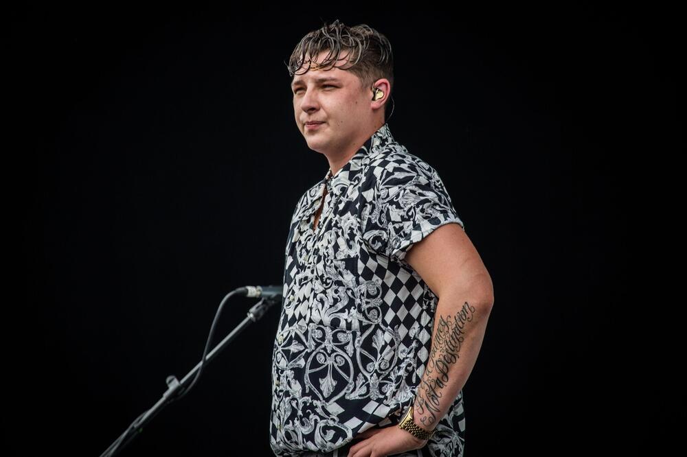 Džon Njuman na koncertu u Holandiji