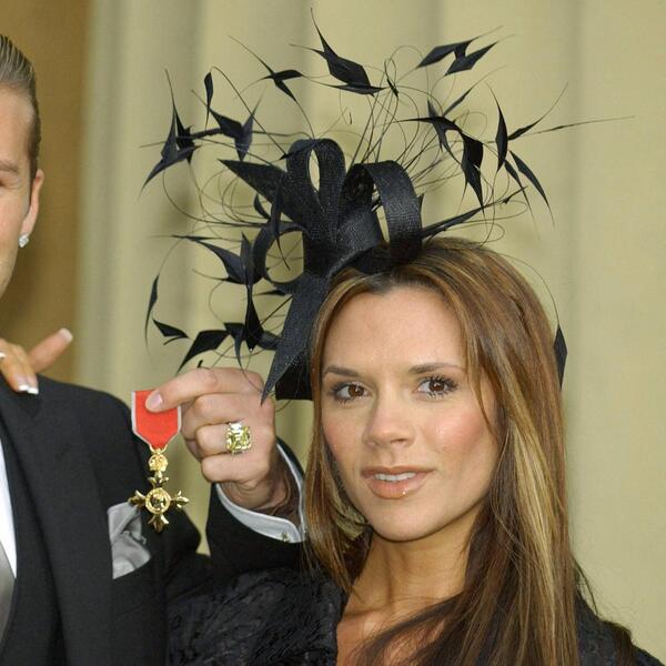 Gospođa Bekam je zvanično – ledi Viktorija: U ovim izdanjima je izgledala kraljevski i nadmašila kraljice i princeze