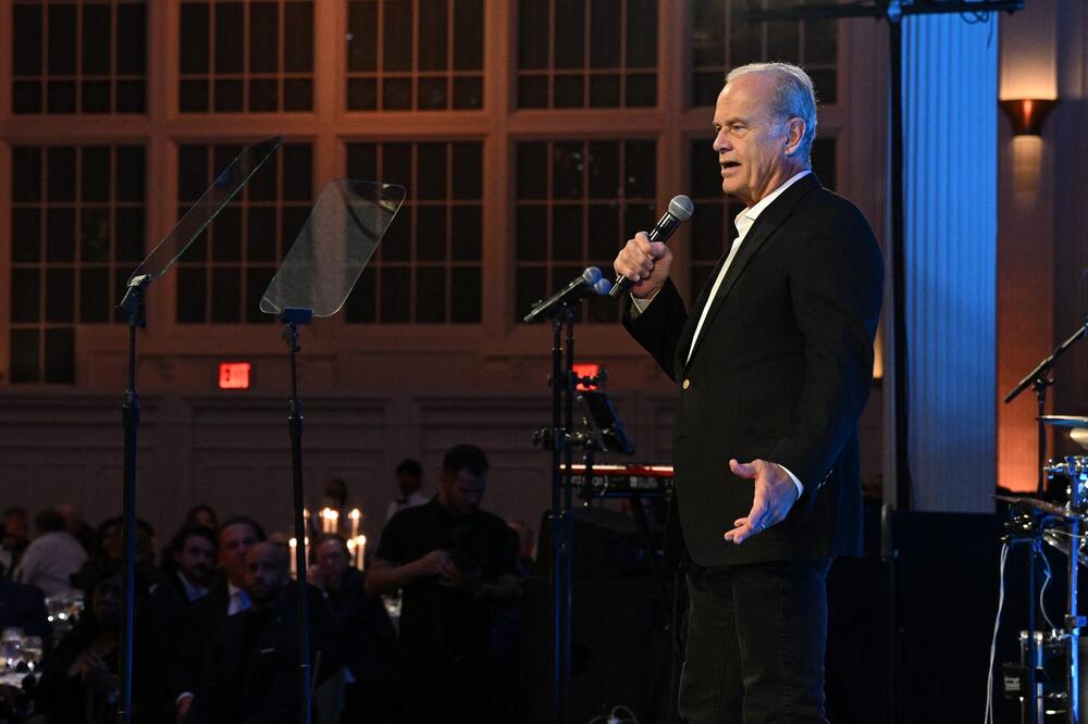 Kelsi Gramer najpoznatiji je kao Frejžser u istoimenoj seriji