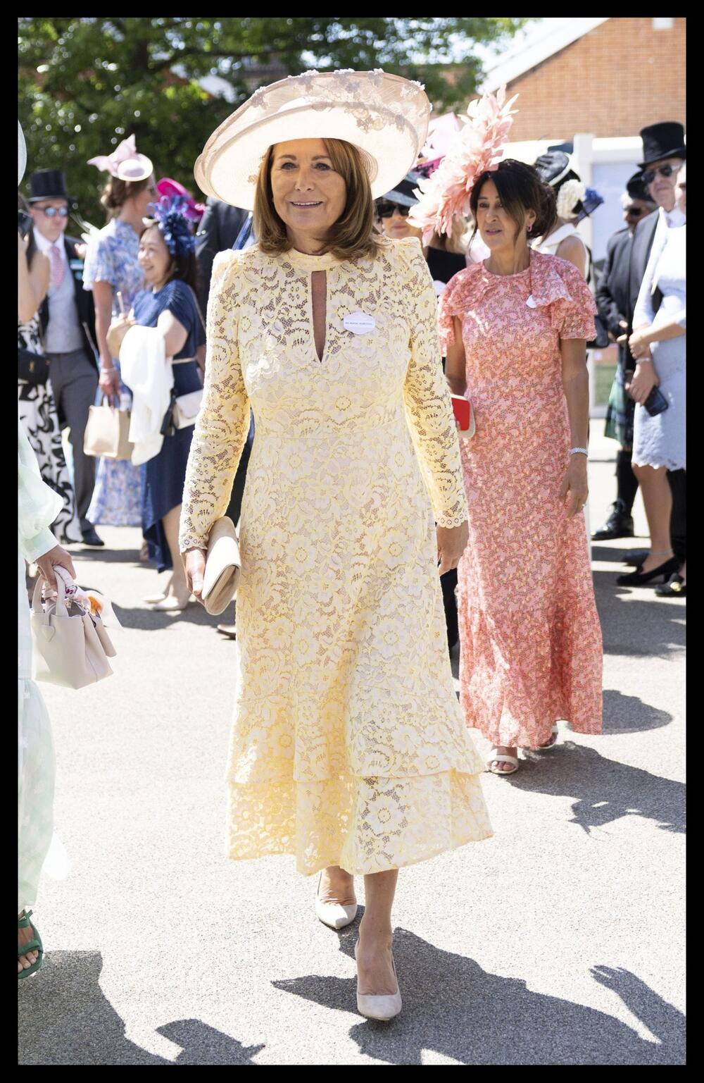 KEROL MIDLTON ZAMENILA ĆERKU I OPČINILA SVE NA VAŽNOM DOGAĐAJU 