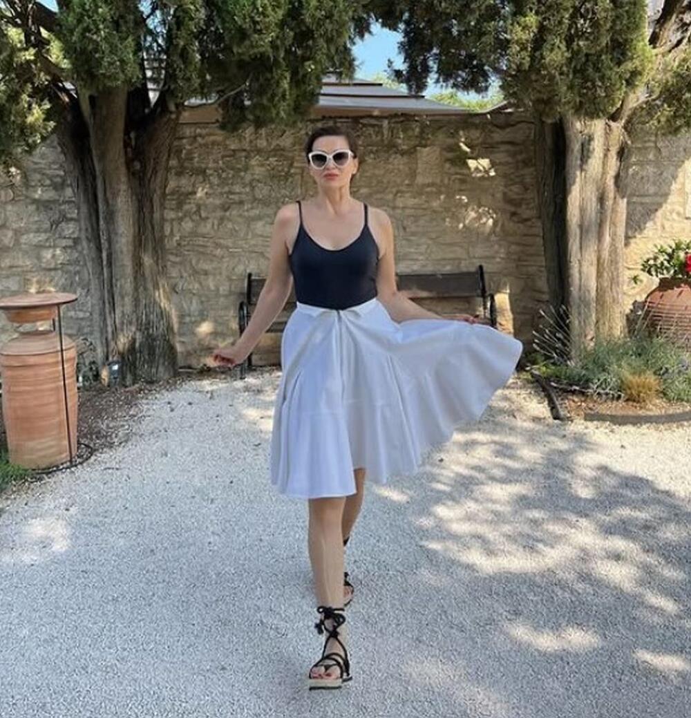 Nina Badrić na odmoru u Hrvatskoj