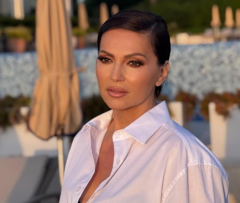 Nina Badrić na odmoru u Hrvatskoj