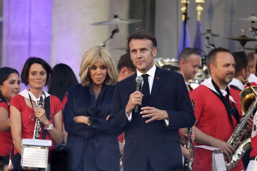 Brižit i Emanuel Makron