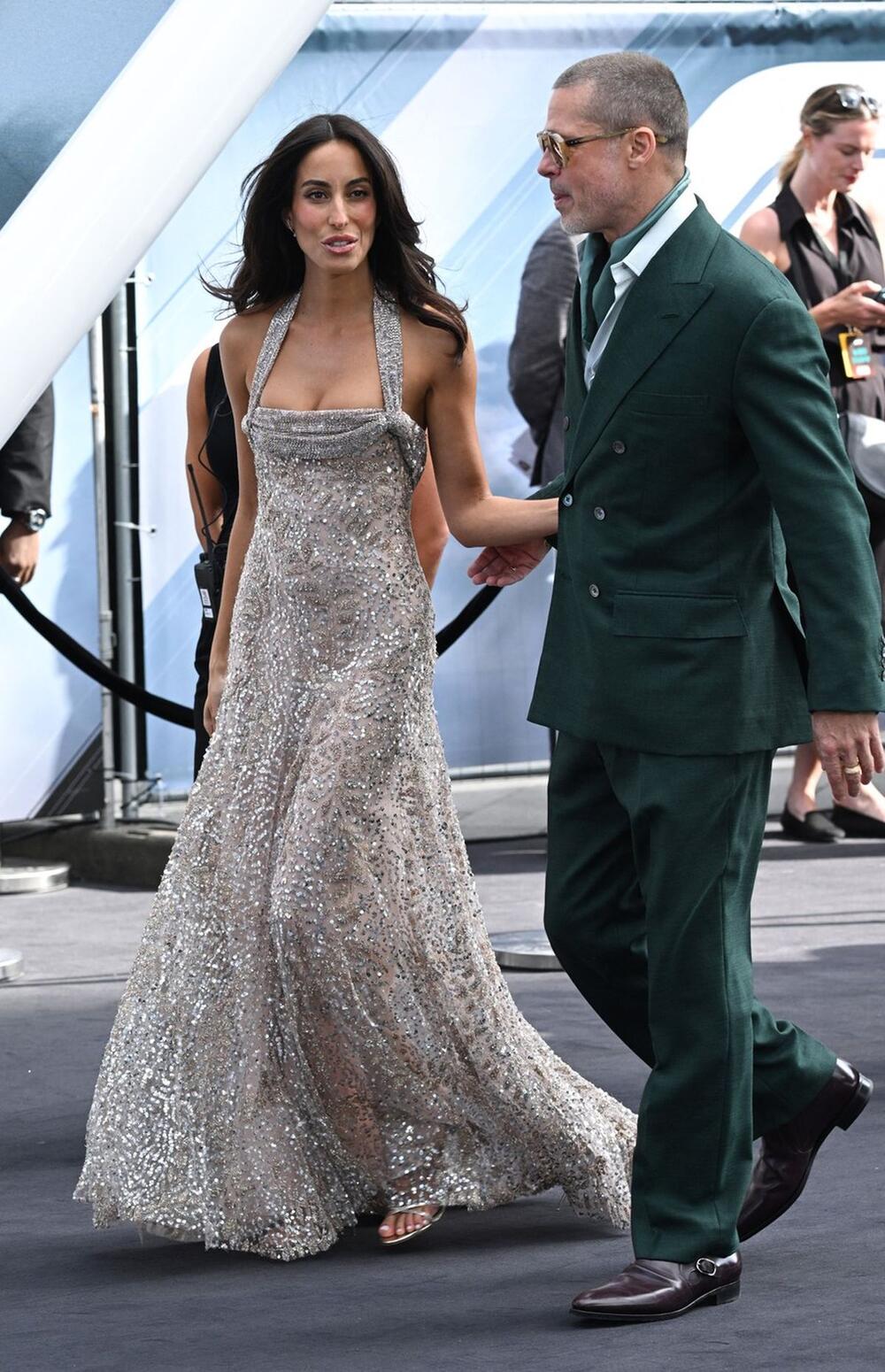 INES JE POTPUNO ZALUDELA BREDA PITA 