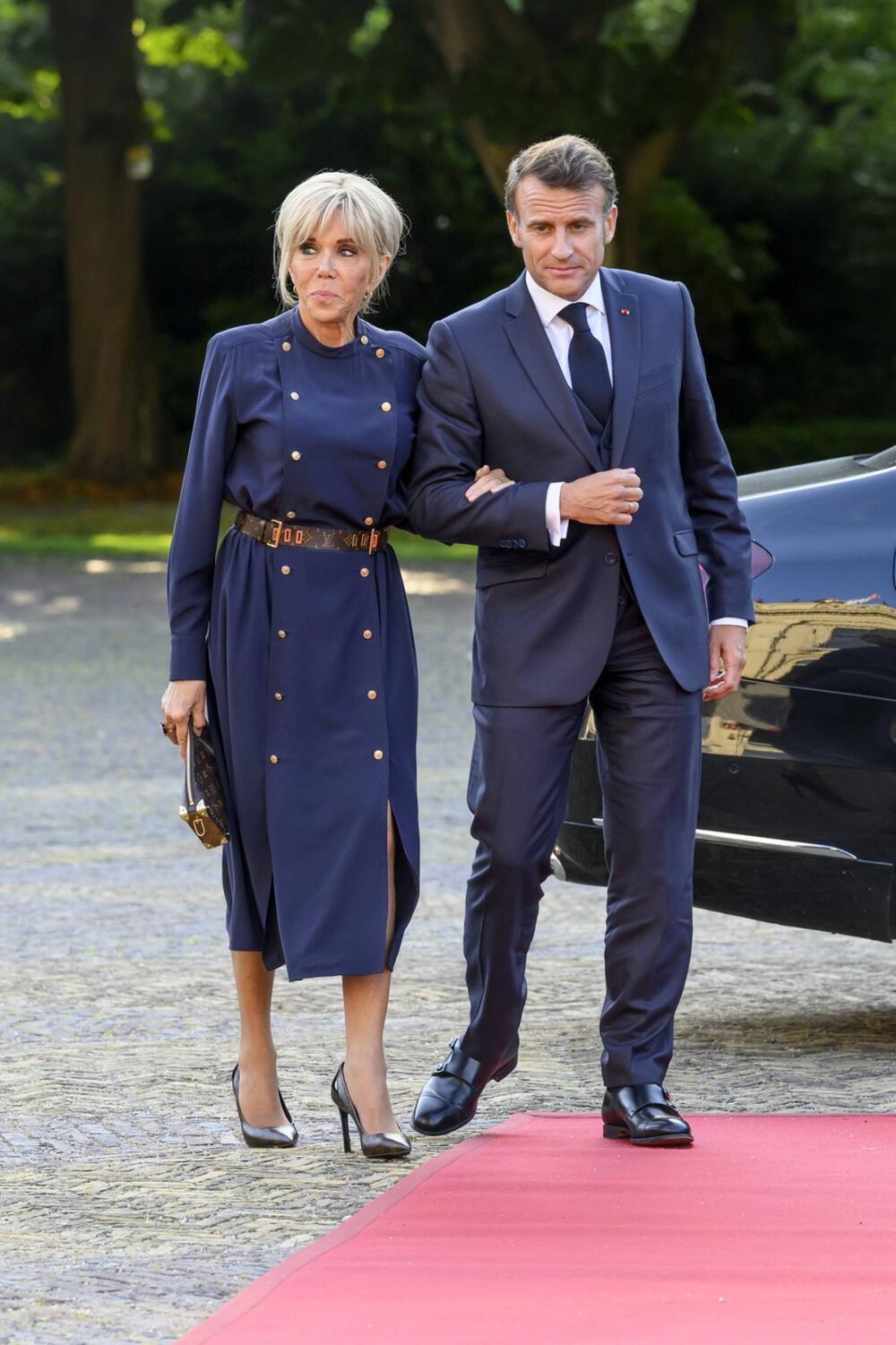 Brižit i Emanuel Makron na svečanoj večeri koju su u haškoj Palti Huis ten Boš organizovali kralj Vilem-Aleksander i kraljica Maksima 