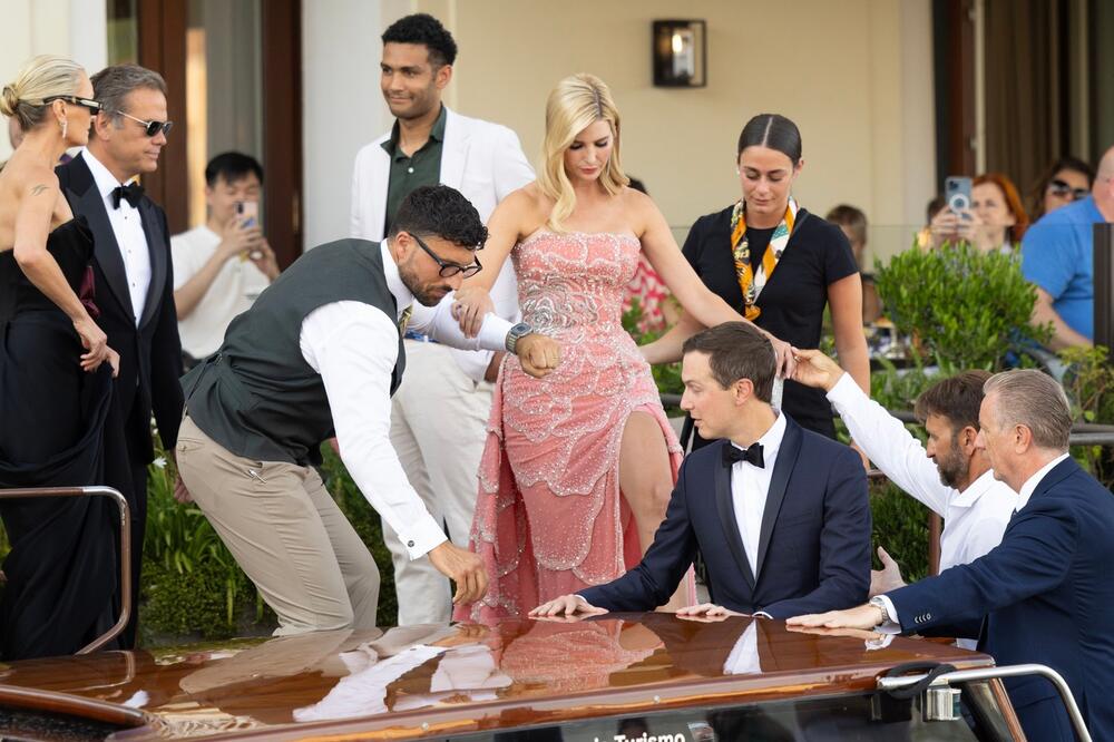 Tony Ward Couture haljina Ivanke Tramp na venčanju Džefa Bezosa i Loren Sančez