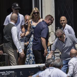 Najlepšu haljinu leta 2025. pronašla je – Ivanka Tramp: Prva ćerka Amerike prošetala Venecijom i zadala modnu lekciju