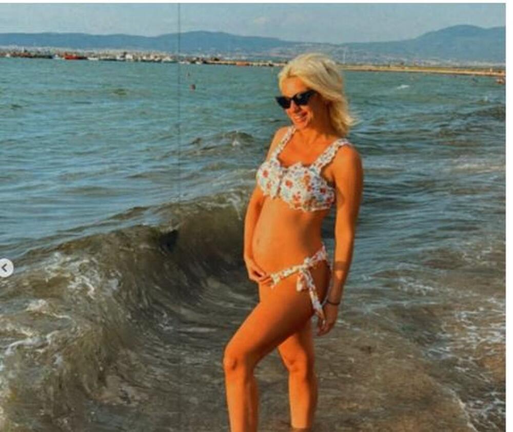 <p>Glumica ne krije sreću zbog toga što će se uskoro ostvariti u ulozi majke, pa je lepe vesti podelila na društvenim mrežama </p>