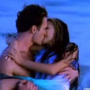 Ova superzvezda je prva žena Kola iz "Čari": Posle razvoda se slikala naga da se prehrani, njegova majka ih je uništila