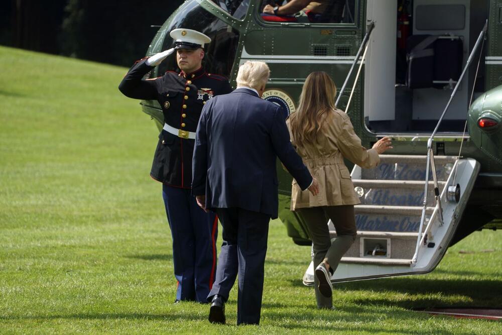 Donald i Melanija Tram posetili su centralni Teksas nakon razornih poplava u kojima je prošle nedelje stradala 121 osoba