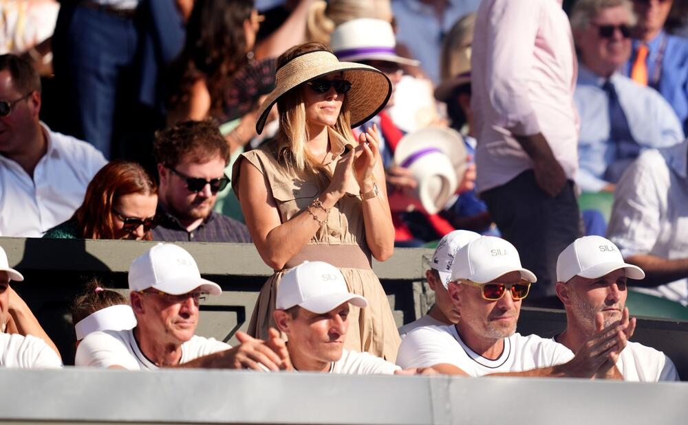 Jelena Đoković u Noletovom boksu tokom meča protiv Sinera u polufinalu Vimbldona