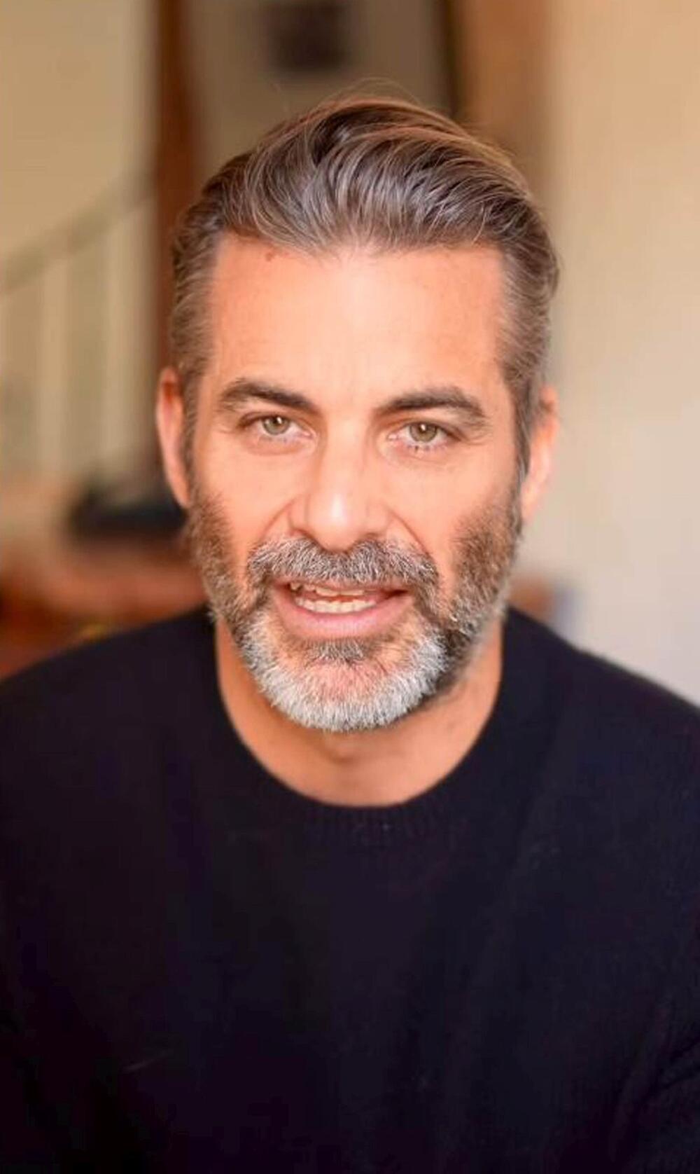 Džim Kertis je novi dečko Dženifer Aniston