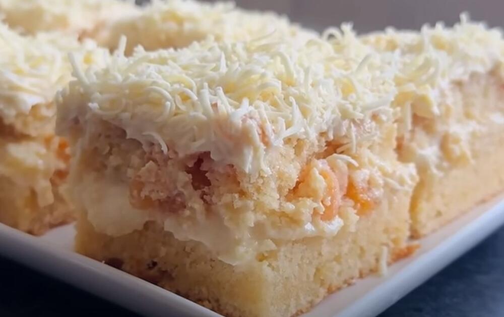 Torta sa kajsijama i belom čokoladom postaće vaša omiljena letnja poslastica