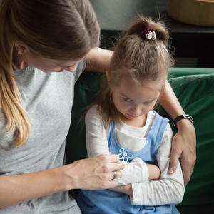 Šta da radite kada uhvatite dete u laži? Evo kako da reagujete u skladu sa uzrastom deteta