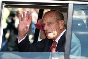 Pobegao je i popio poslednje pivo: 5 godina nakon smrti princa Filipa otkrivena njegova dugogodišnja tajna borba