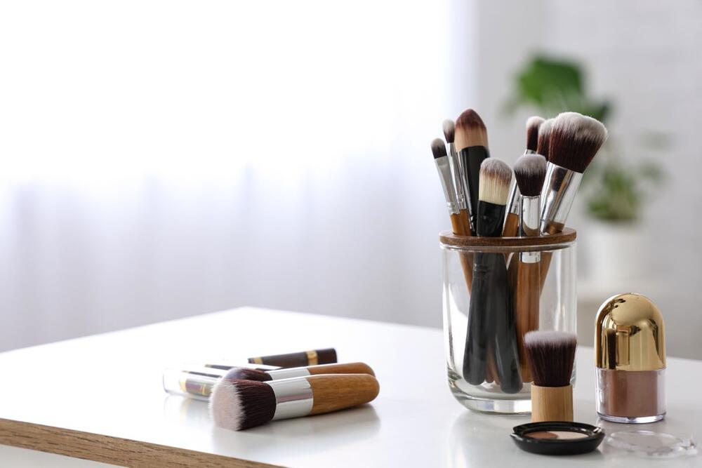Četkice za šminkanje ne koristite ako nisu savršeno čiste