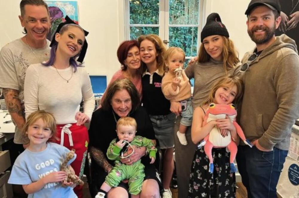 Ozi Ozborn s porodicom