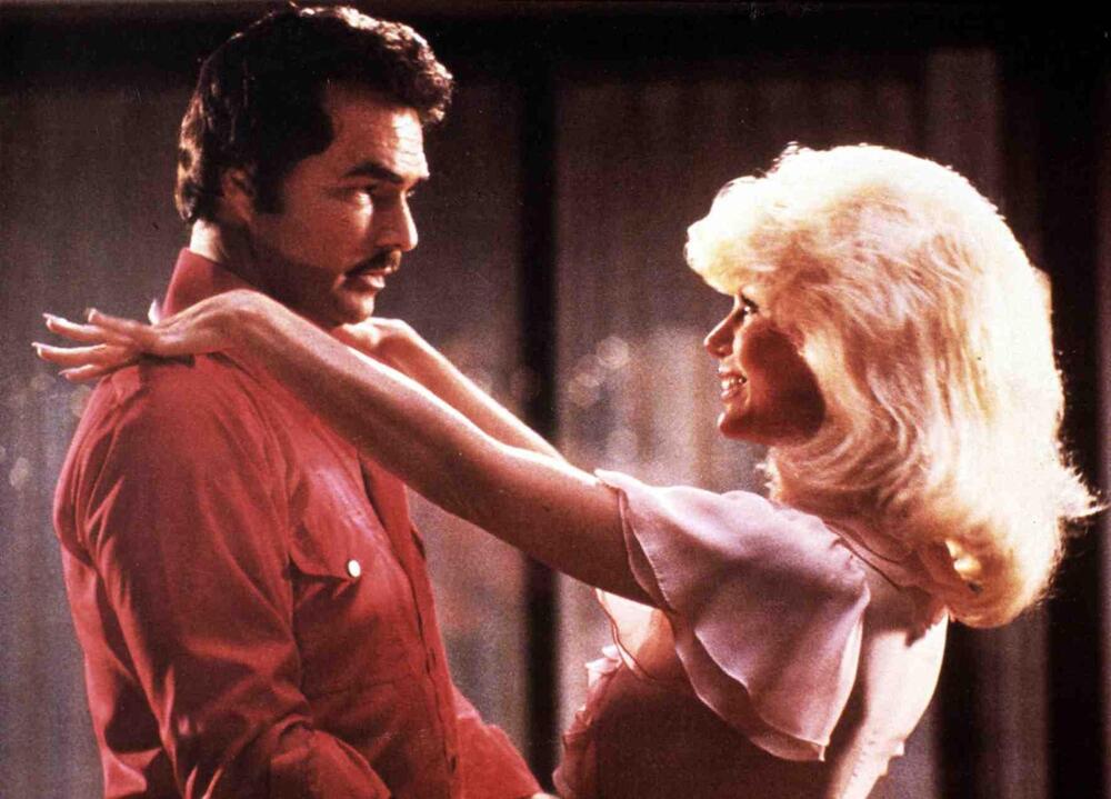 Bert Rejnolds i Loni Anderson u filmu 'Stroker Ace' (1983)