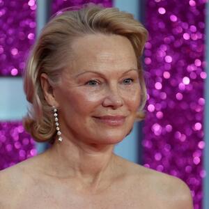 Trik Pamele Anderson odličan je za uređenje malih stanova: 'Cozy' kutak u kome uživa sa najbližima je san snova