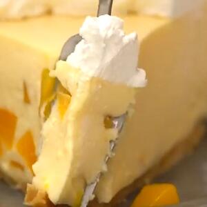 Čizkejk za koji vam ne treba šporet: Ako su vam breskve od vrućine gnjecave i premekane, iskoristite ih pametno