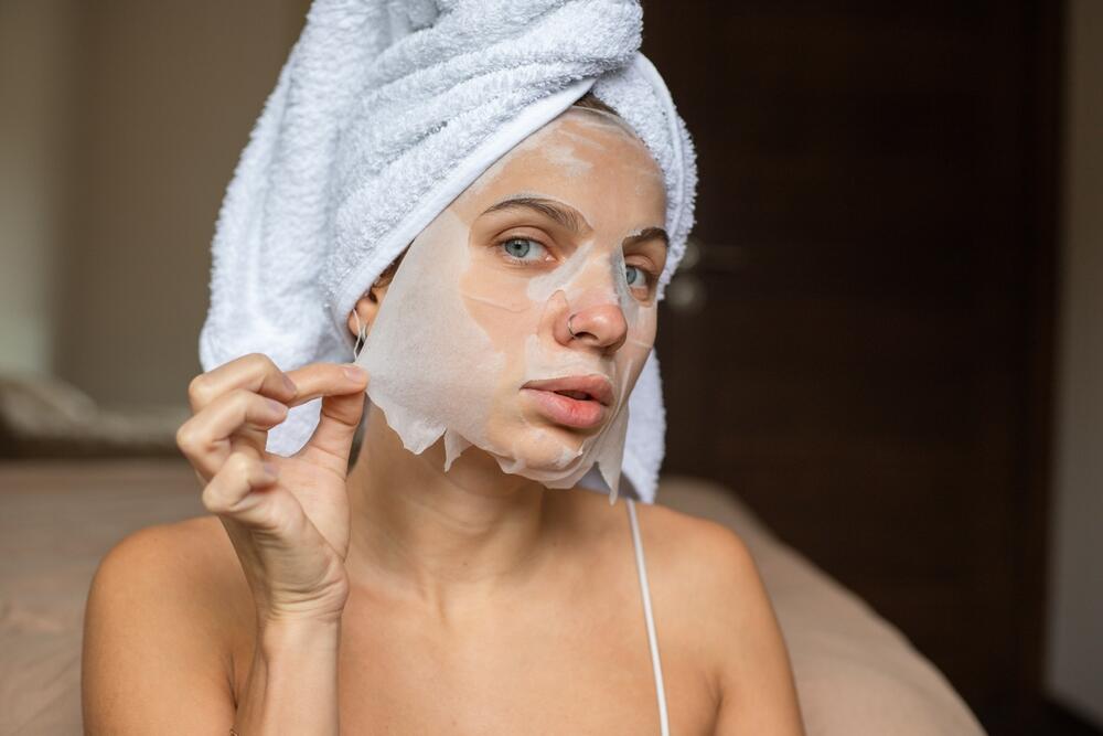 Sheet maske za lice su sve popularnije u svetu, posebno one koje nam stižu iz korejske kozmetičke industrije