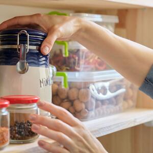 Spremate se da uskoro krenete na put? Ovih 5 stvari obavezno treba da bacite pre nego što odete na odmor