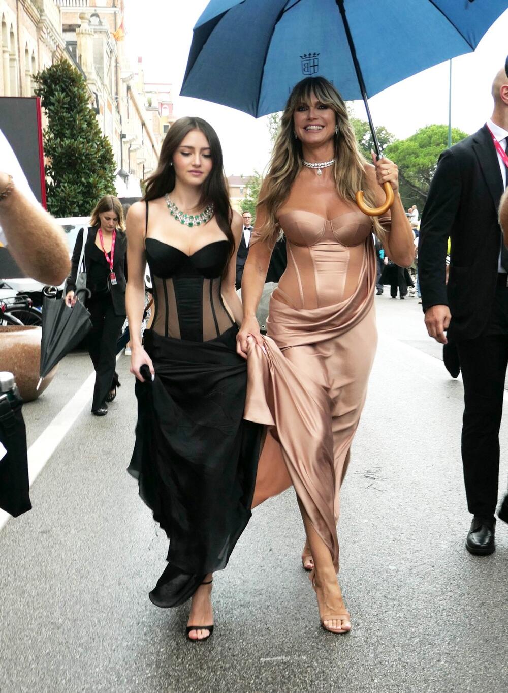 LENI I HAJDI KLUM BLISTAJU NA CRVENOM TEPIHU U VENECIJI 