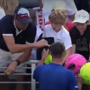 'Leži na milionima, a krade od deteta': Otkriven identitet bogataša koji je na US Openu oteo dečaku kačket