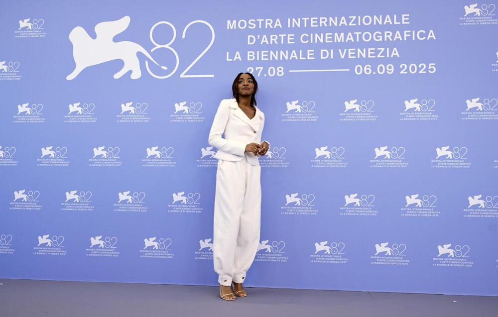 Ajo Edebiri na 83. Filmskom festivalu u Veneciji