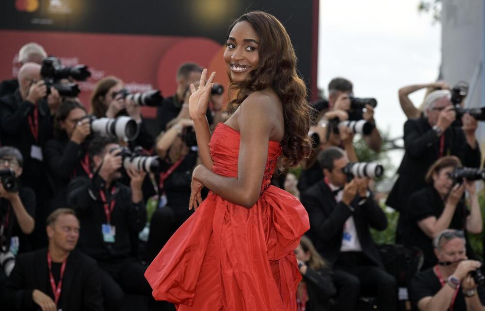 Ajo Edebiri na 83. Filmskom festivalu u Veneciji