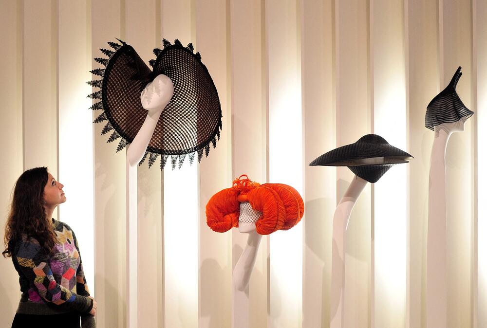 Šeširi Izabele Blou