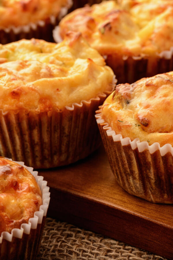 Pune sira, sočne i zasitne: Najbrže mafin-gibanice će biti na stolu za 20 minuta, a niko ne može da im odoli