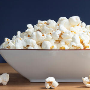 Kako smršati uz KOKICE? Najzdravija slana grickalica ima mnogo prednosti na dijeti, ali samo ako je jedete ovako