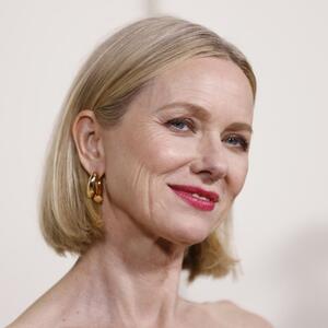 Ovo je jedina haljina koja vam je potrebna za jesen: Nosi se uz sve, zrači modernošću i čini svako izdanje moćnim