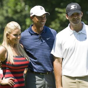 Nakon raskida je zvao - NJENU MAMU! Slavna pevačica otkrila sramne detalje o bivšem dečku i "ubila ga u pojam"