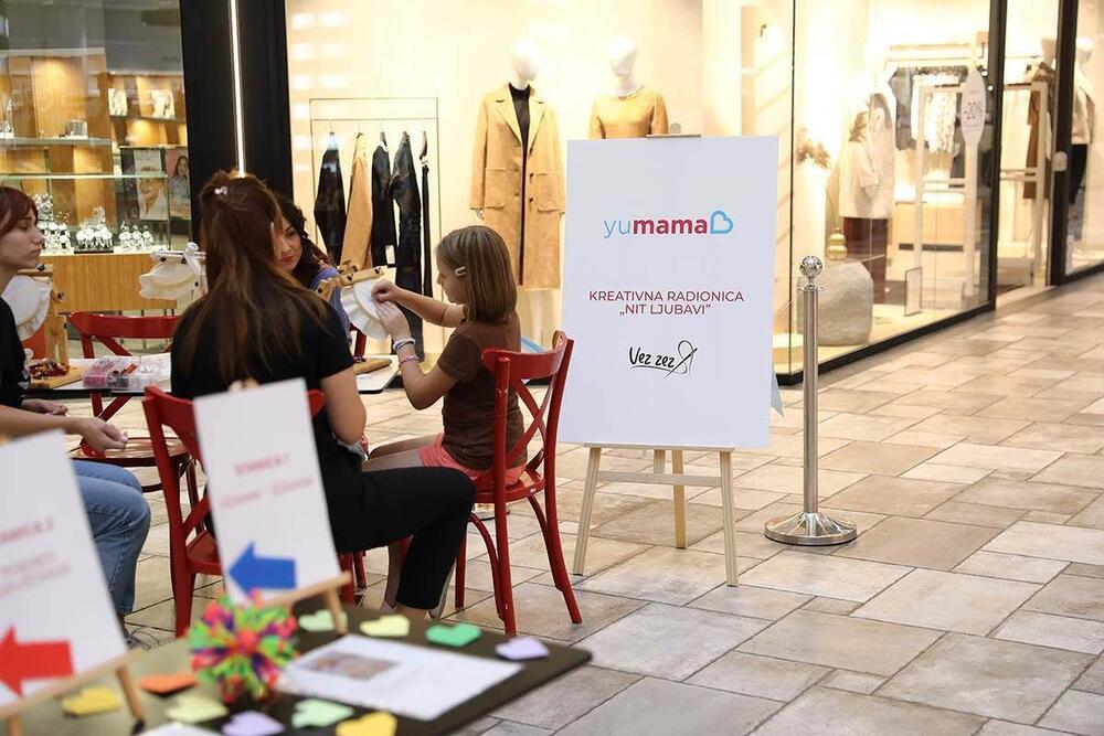 YuMama Kreativan dan u Big Fashion šoping centru
