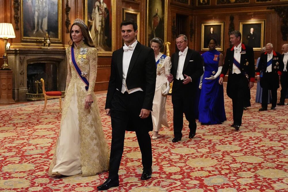 Kejt Midlton s Majklom Bulosom na kraljevskom banketu u Vindzoru