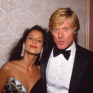 Krivili su je za krah braka Roberta Redforda: Neočekivan životni put vatrene Sonje, koja i u 80-im izgleda kao model