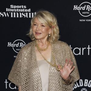 Možete da ih primenite već danas: 6 "zapovesti" Marte Stjuart zbog kojih joj lice izgleda besprekorno u 85. godini