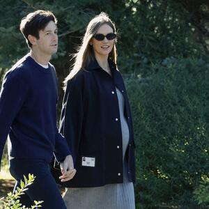 Porodila se jetrva Ivanke Tramp: Nakon dva sina u porodicu supermodela i milijardera stigla i devojčica