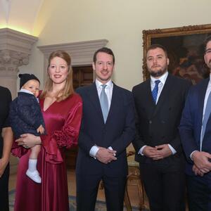 Oženio se princ Aleksandar: Najmlađi sin Karađorđevića stao pred oltar sa lepom doktorkom, upriličena dva venčanja