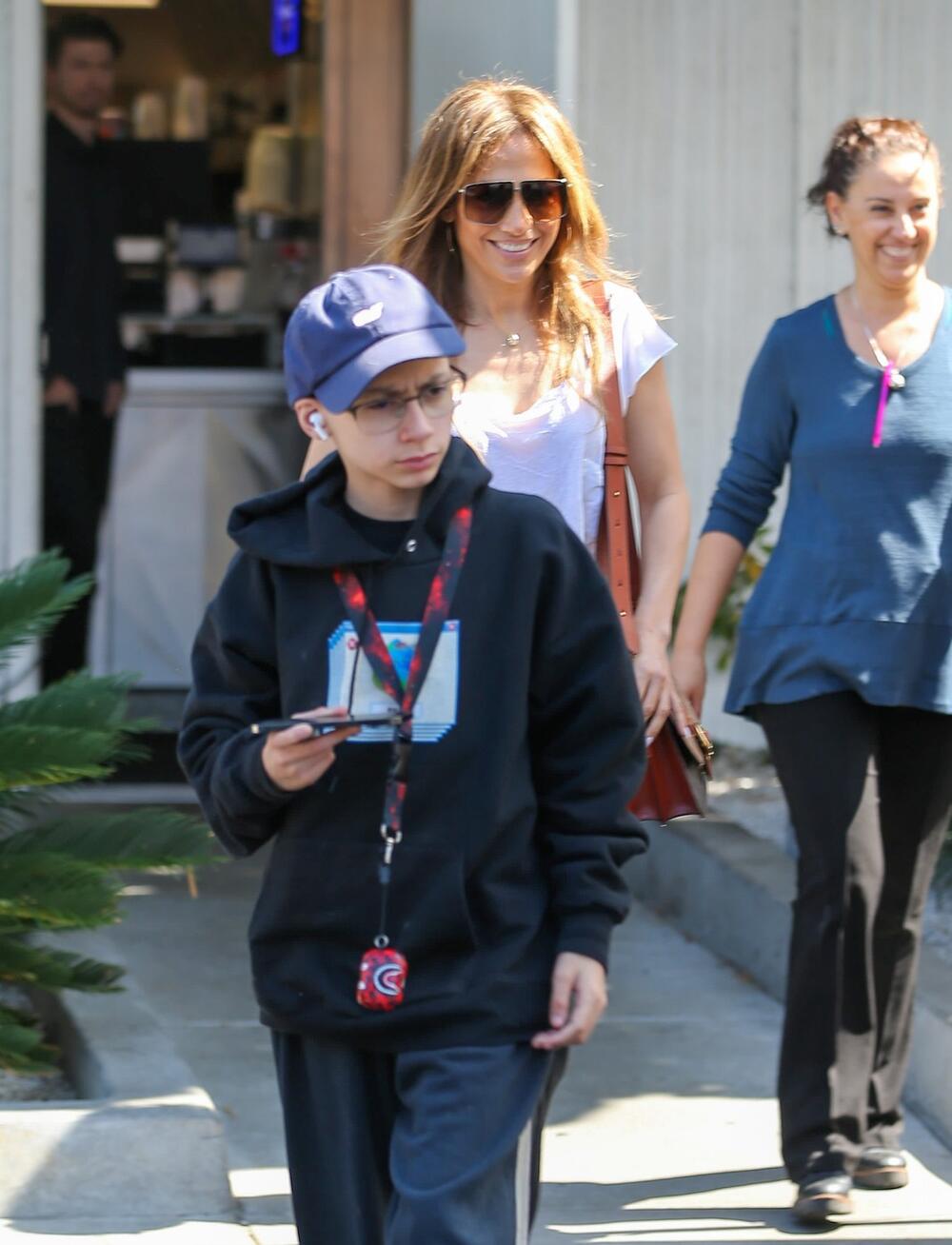 Deca Džej Lo kao mala nisu mogla da koriste uređaje s ekranima tokom nedelje