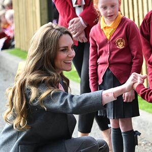 Moćnije od dekoltea, autoritativno, a nežno: Kejt Midlton opet nosi svoj omiljeni detalj i podseća zašto joj nema ravne