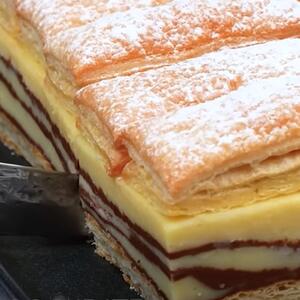 Najbolji recept za kremastu Napoleon tortu koja uspeva i početnicima u kuhinji: Ovaj slatkiš ćete praviti svaki dan