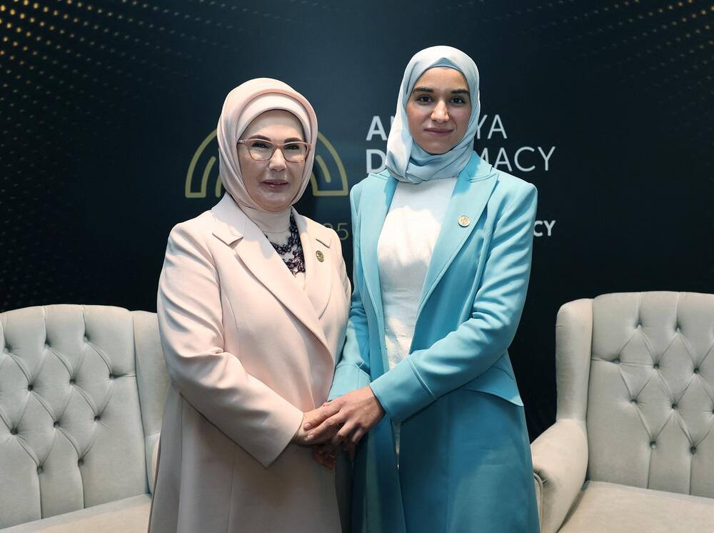 Emine Erdogan i Latifa el Drubi sastale su se i u februaru i u aprilu, tokom Diplomatskog foruma u Antaliji