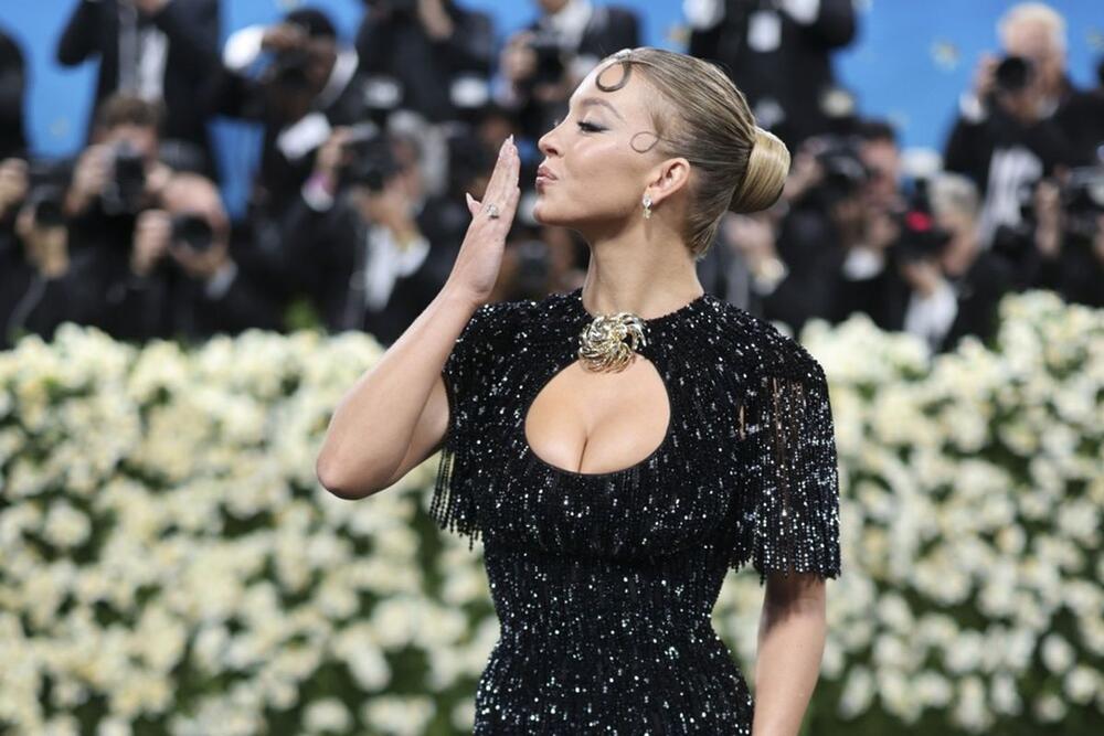 SIDNI SVINI U VEZI SA MUZIČKIM MOGULOM KOJEG NE BIJE DOBAR GLAS