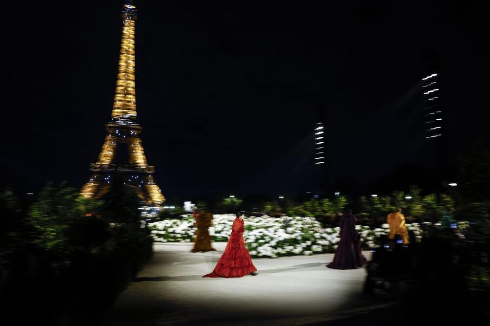 Revija brenda Saint Laurent (SS26) na Nedelji mode u Parizu