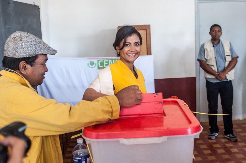 Mijali Radžoelina, prva dama Madagaskara